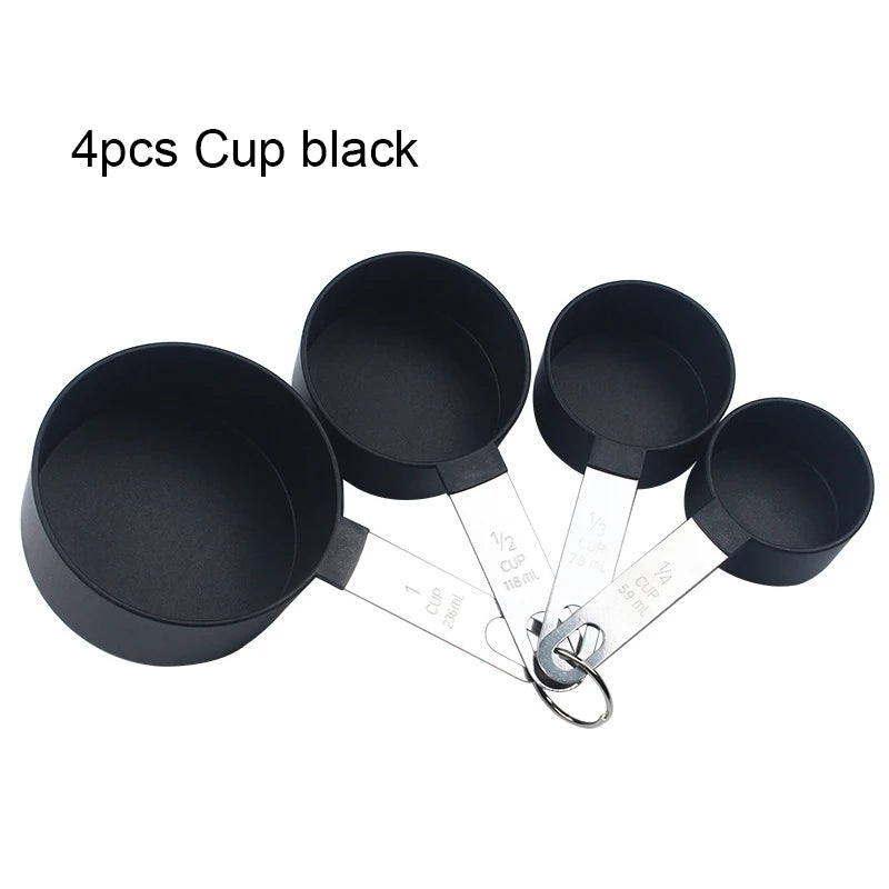 Measuring cup for baking