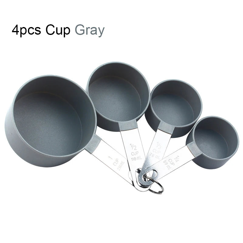 Measuring cup for baking