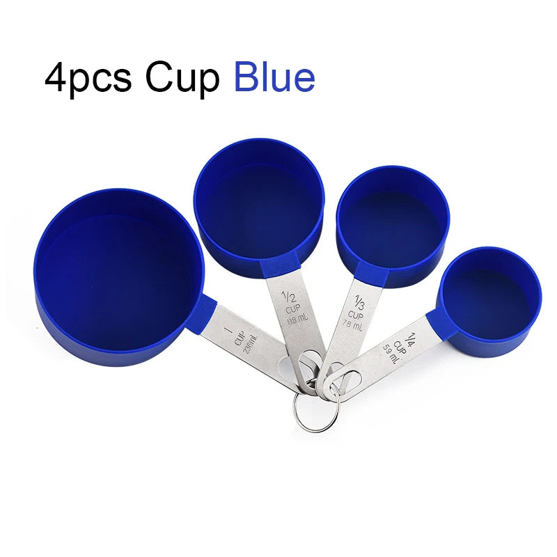Measuring cup for baking
